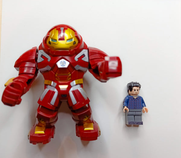 Marvel Iron Patriot Hulkbuster Minifigures Set Including Accessories and Pilot Minifigure