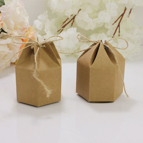 100pcs Creative Kraft Paper Candy Gift Boxes Lantern Hexagon Shape Wedding Favors Cake Gift Packaging Boxes Dragees Box Bags